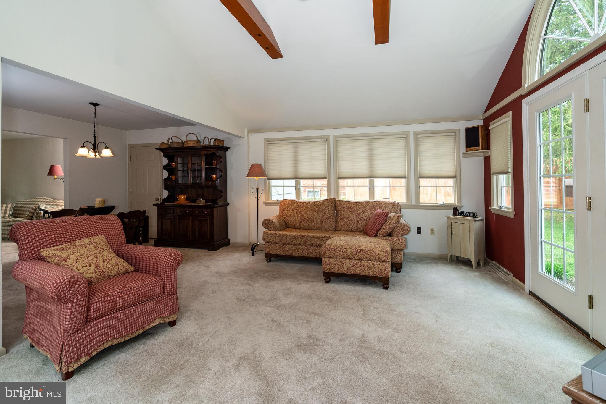 515 Lexington Road Lancaster, PA 17603 - Photo 22 of 35 Lots of natural light