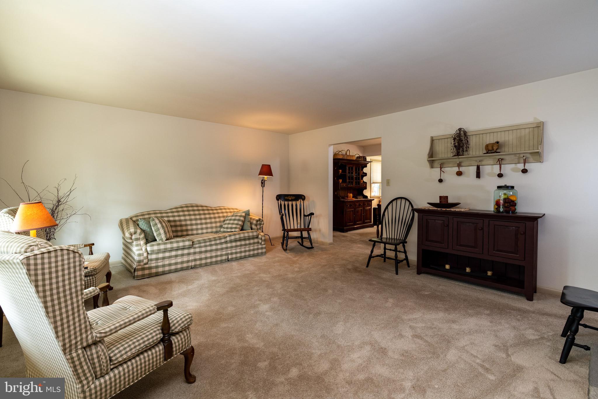 515 Lexington Road Lancaster, PA 17603 - Photo 6 of 35 Gallery Image 6