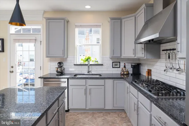 $615,000 | 122 Waterline Court, Annapolis, MD 21401