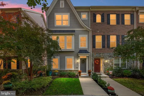 $600,000 | 122 Waterline Court, Annapolis, MD 21401