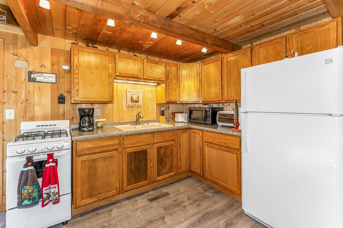 4648 West Cth Ff Mercer, WI 54547 - Photo 13 of 41 Gallery Image 13