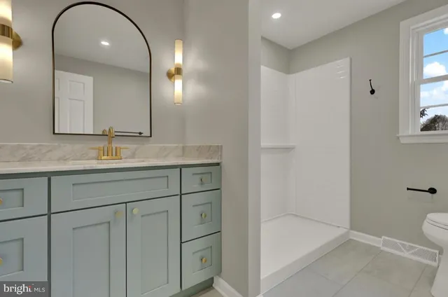 $625,000 | 2 Golf View Road, Camp Hill, PA 17011