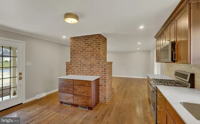 $625,000 | 2 Golf View Road, Camp Hill, PA 17011