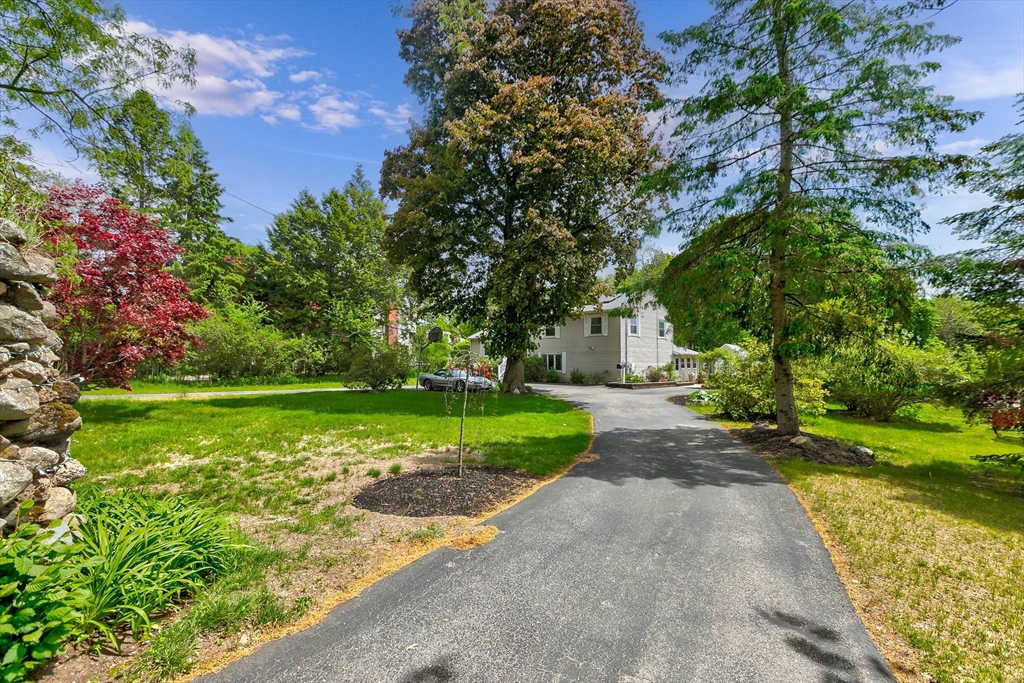 88 Concord Road Billerica, MA 01821 - Photo 6 of 29