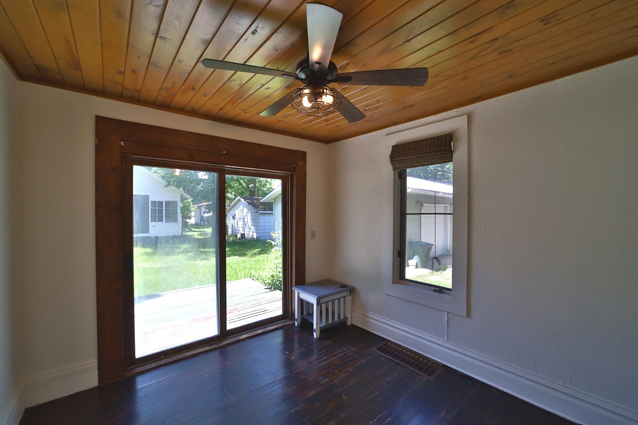 413 1st Street Southwest Crosby, MN 56441 - Photo 10 of 29