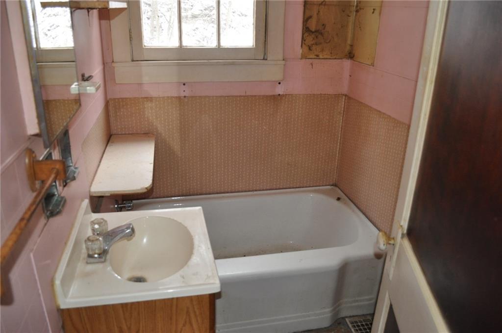 810 Bocktown Road Crescent, PA 15046 - Photo 12 of 17 Gallery Image 12