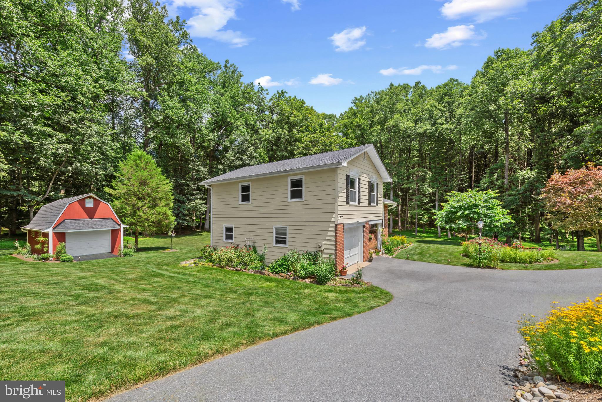 1248 Pouder Road Sykesville, MD 21784 - Photo 2 of 58