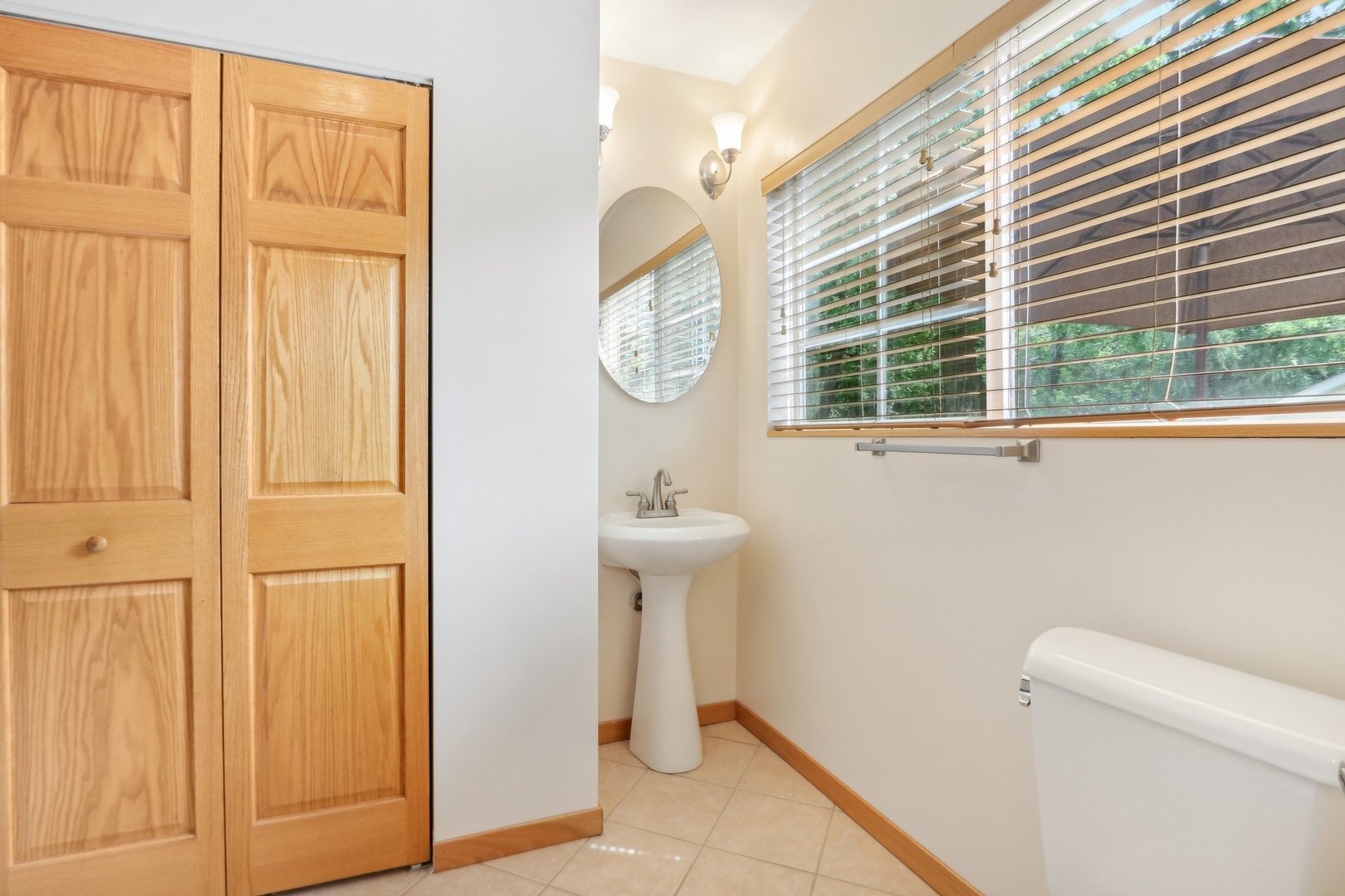 38332 Eighth Street Spring Grove, IL 60081 - Photo 14 of 37 Gallery Image 14