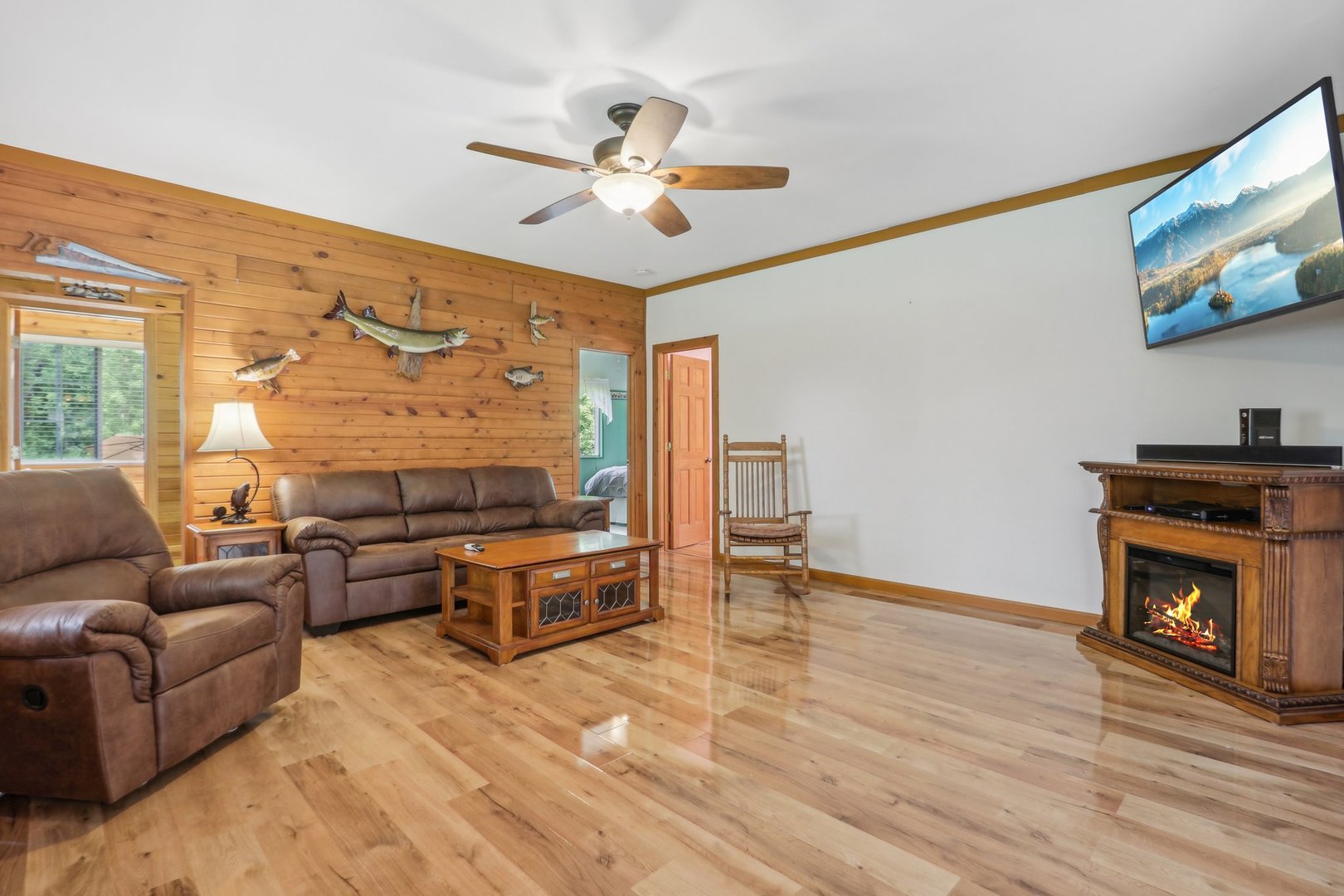 38332 Eighth Street Spring Grove, IL 60081 - Photo 3 of 37 Gallery Image 3
