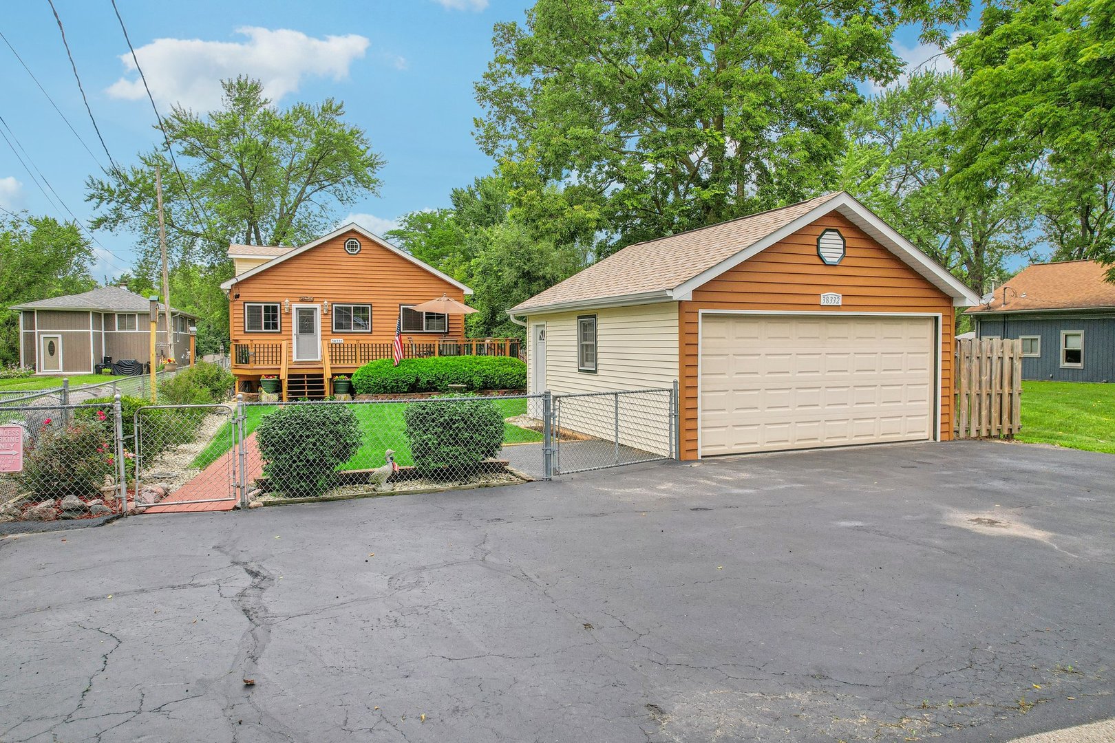 38332 Eighth Street Spring Grove, IL 60081 - Photo 36 of 37 Gallery Image 36