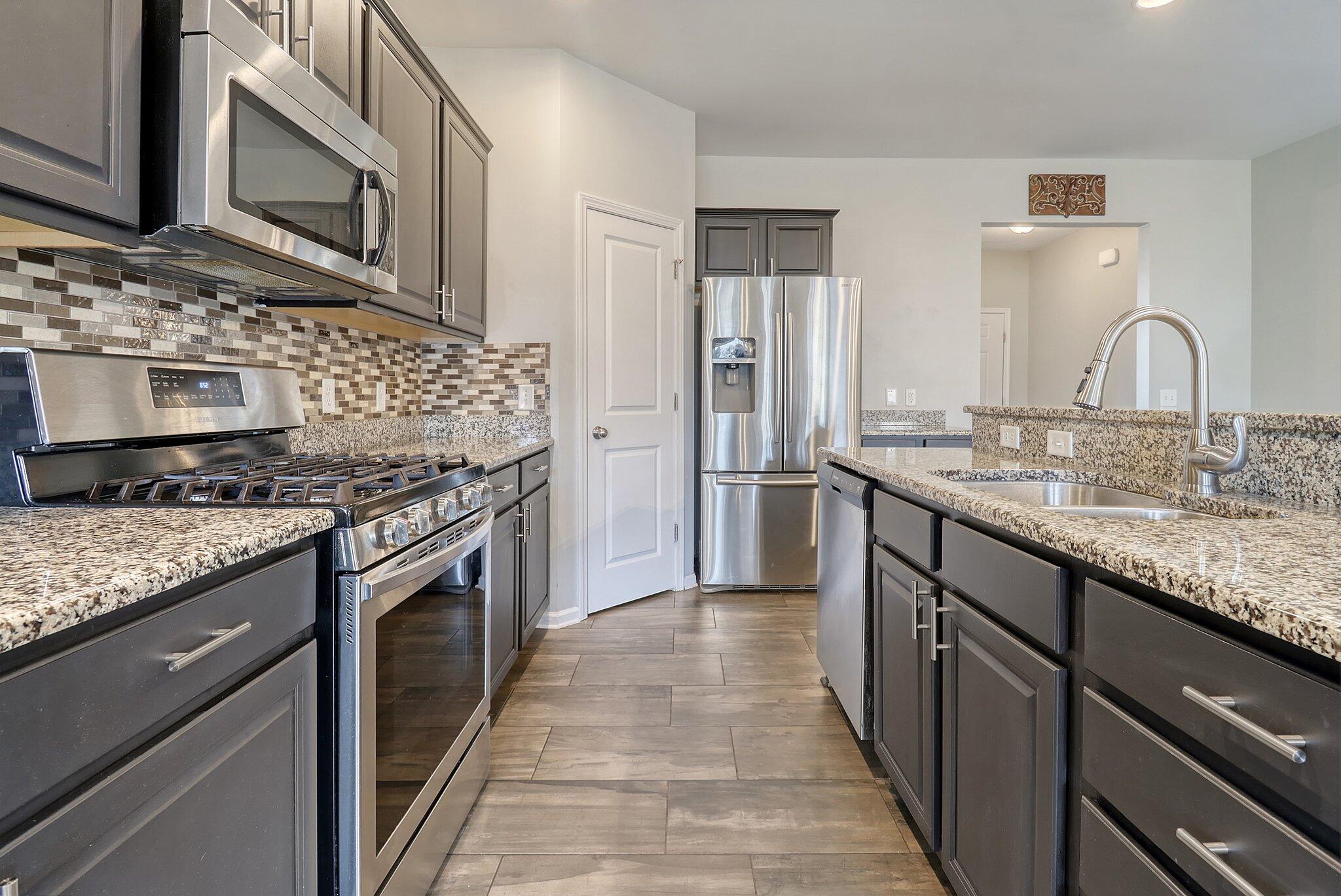 235 Decatur Drive Summerville, SC 29486 - Photo 7 of 56 29-web-or-mls-CREM_235 Decatur_025