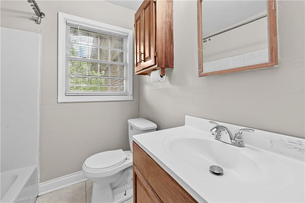 2397 Tilson Road Decatur, GA 30032 - Photo 19 of 33