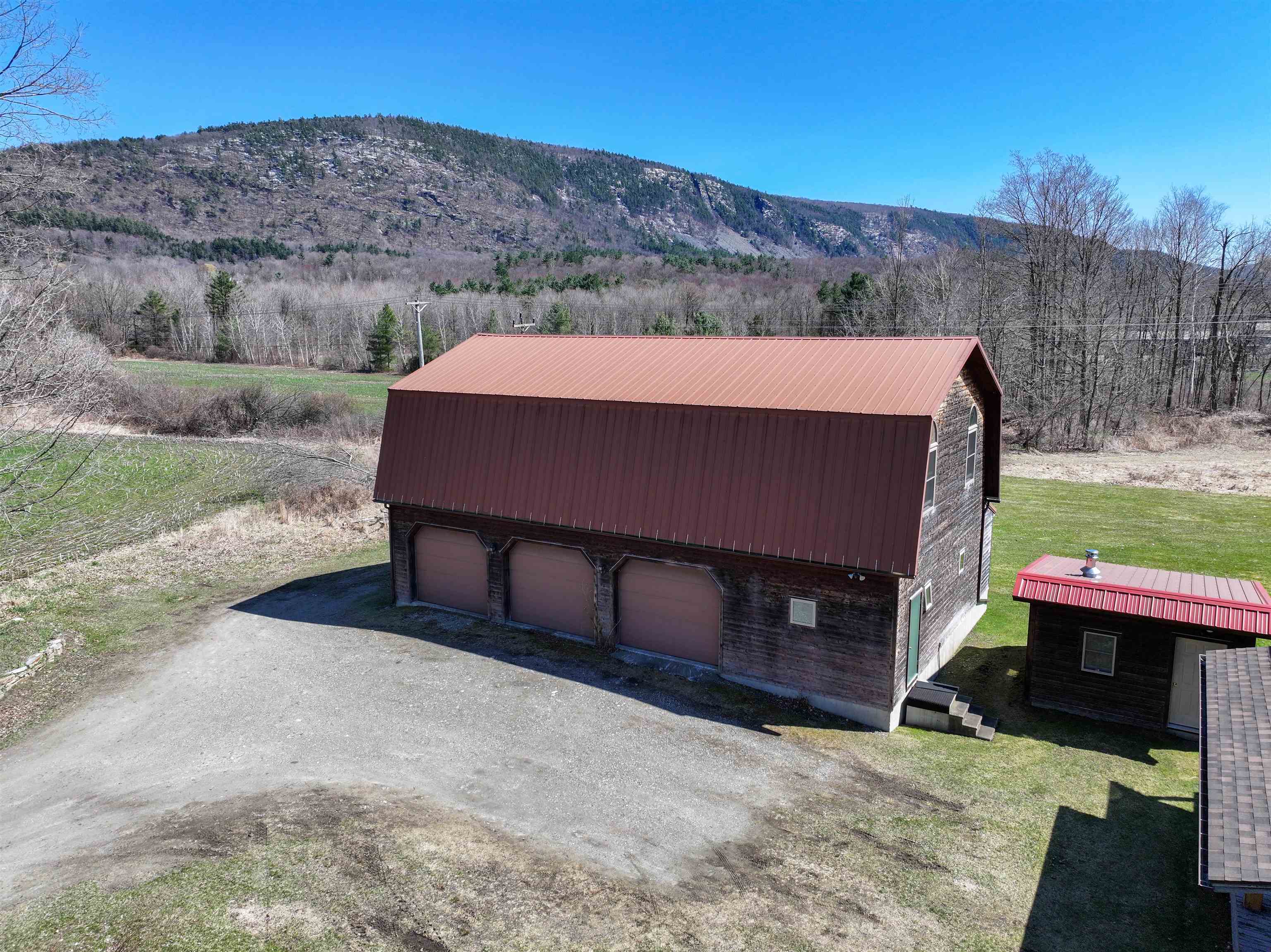 721 Hewitt Road Bristol, VT 05443 - Photo 7 of 50
