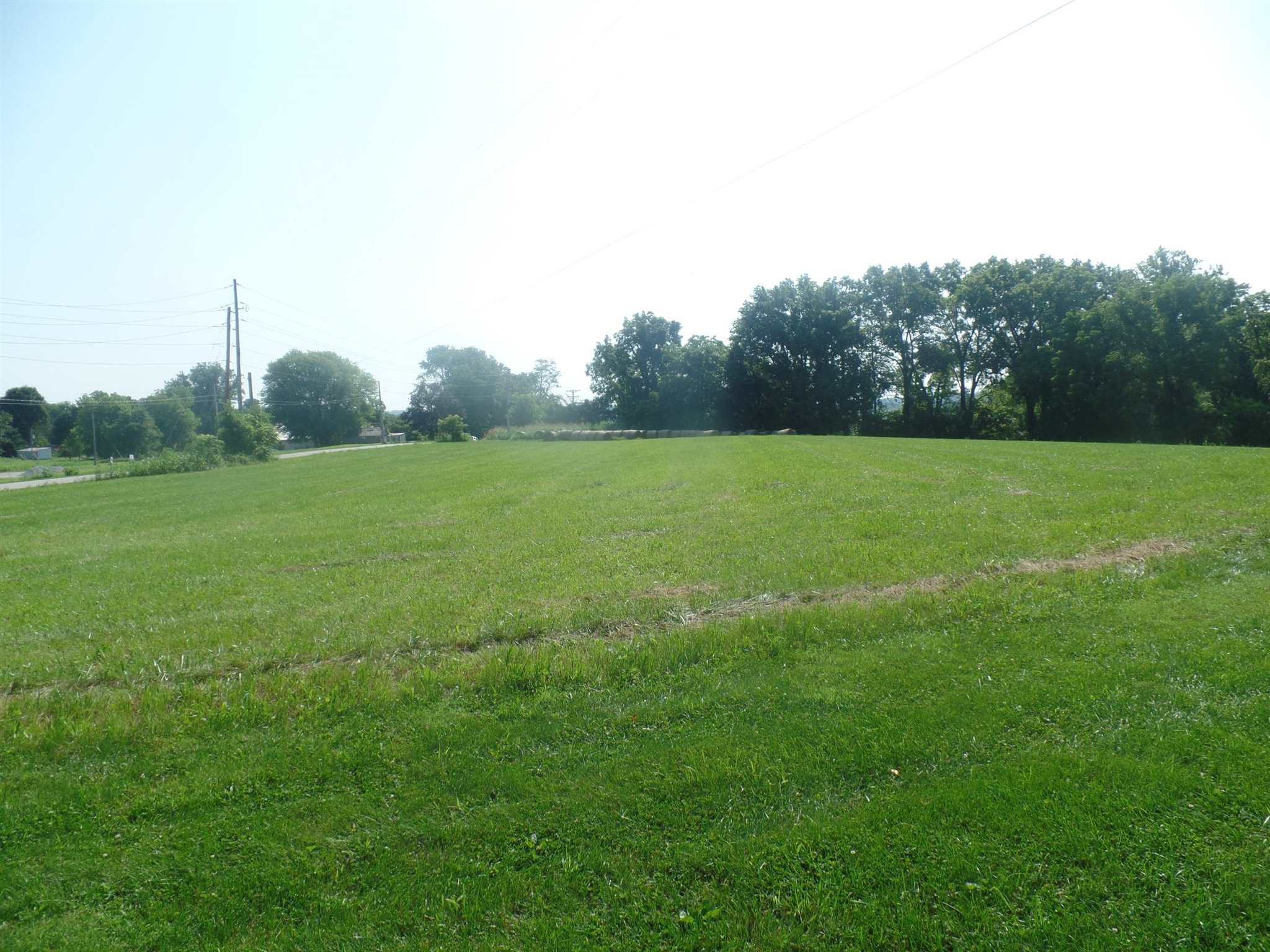 904 East Bradfield Road Bloomfield, IN 47424 - Photo 15 of 21 Gallery Image 15