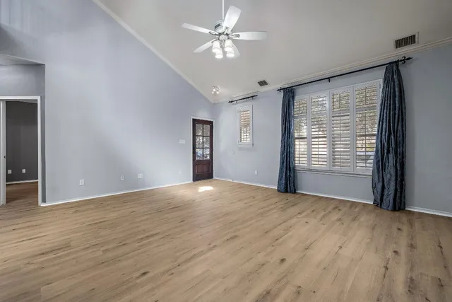 $334,988 | 633 Fairway, Kyle, TX 78640