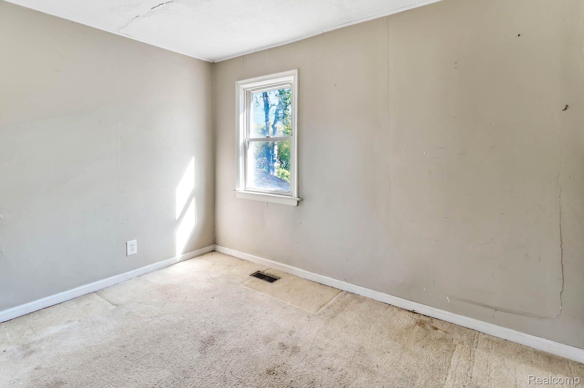 21108 Doepfer Road Warren, MI 48091 - Photo 25 of 26 Gallery Image 25