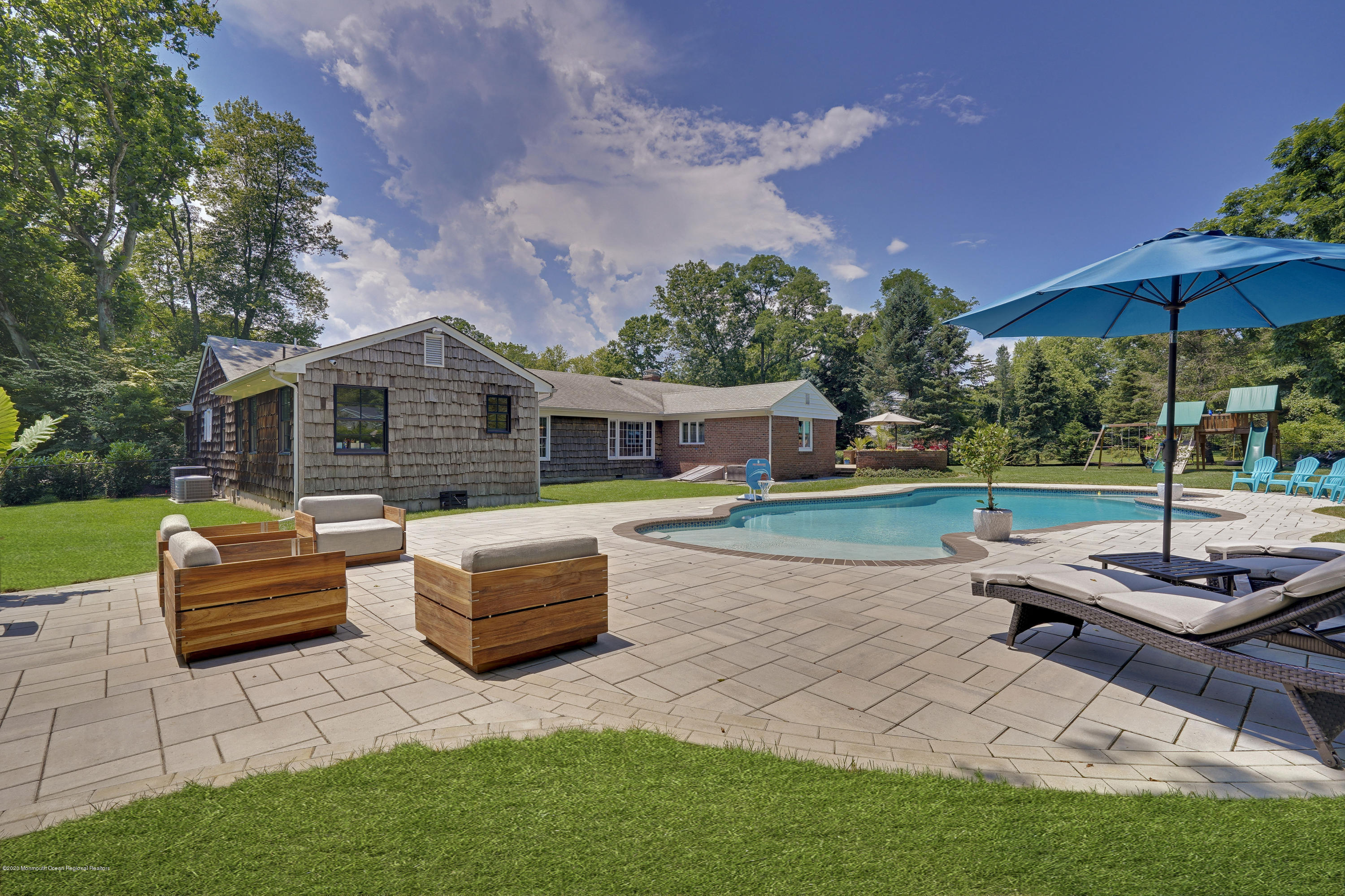 22 Mitchell Place Little Silver, NJ 07739 - Photo 21 of 68 021_ros00296-ros00300_2