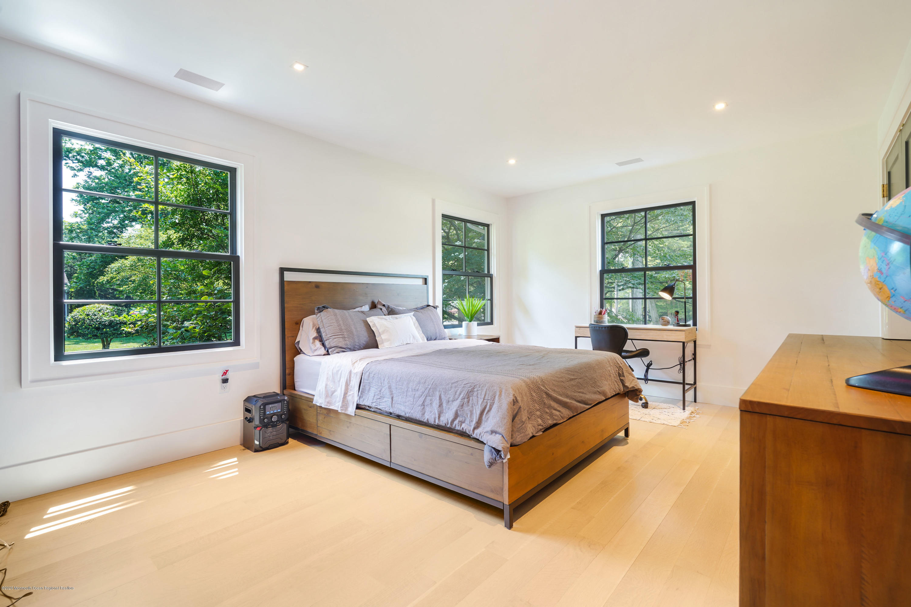 22 Mitchell Place Little Silver, NJ 07739 - Photo 42 of 68 043_ros09987