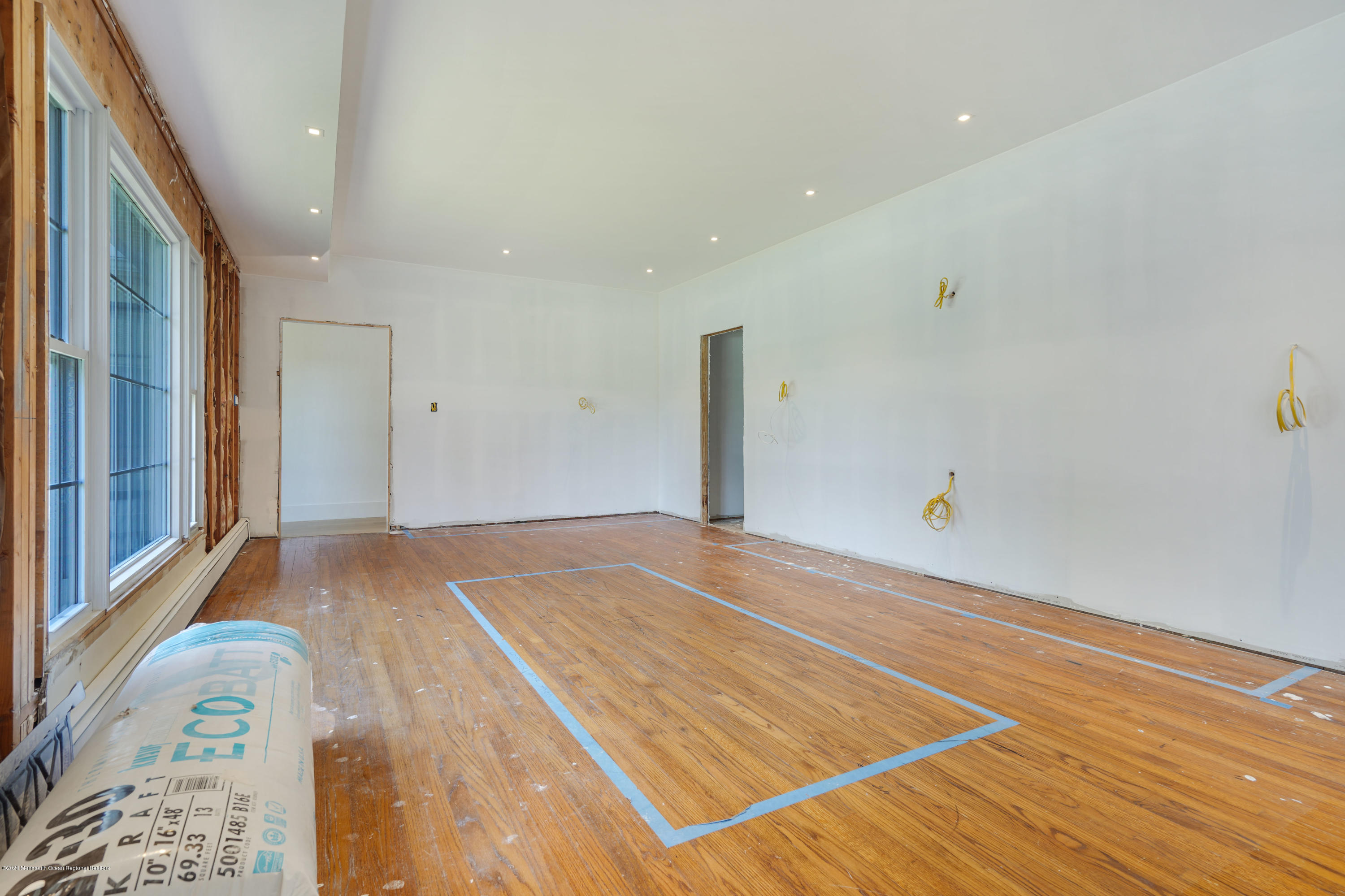 22 Mitchell Place Little Silver, NJ 07739 - Photo 46 of 68 048_ros00081