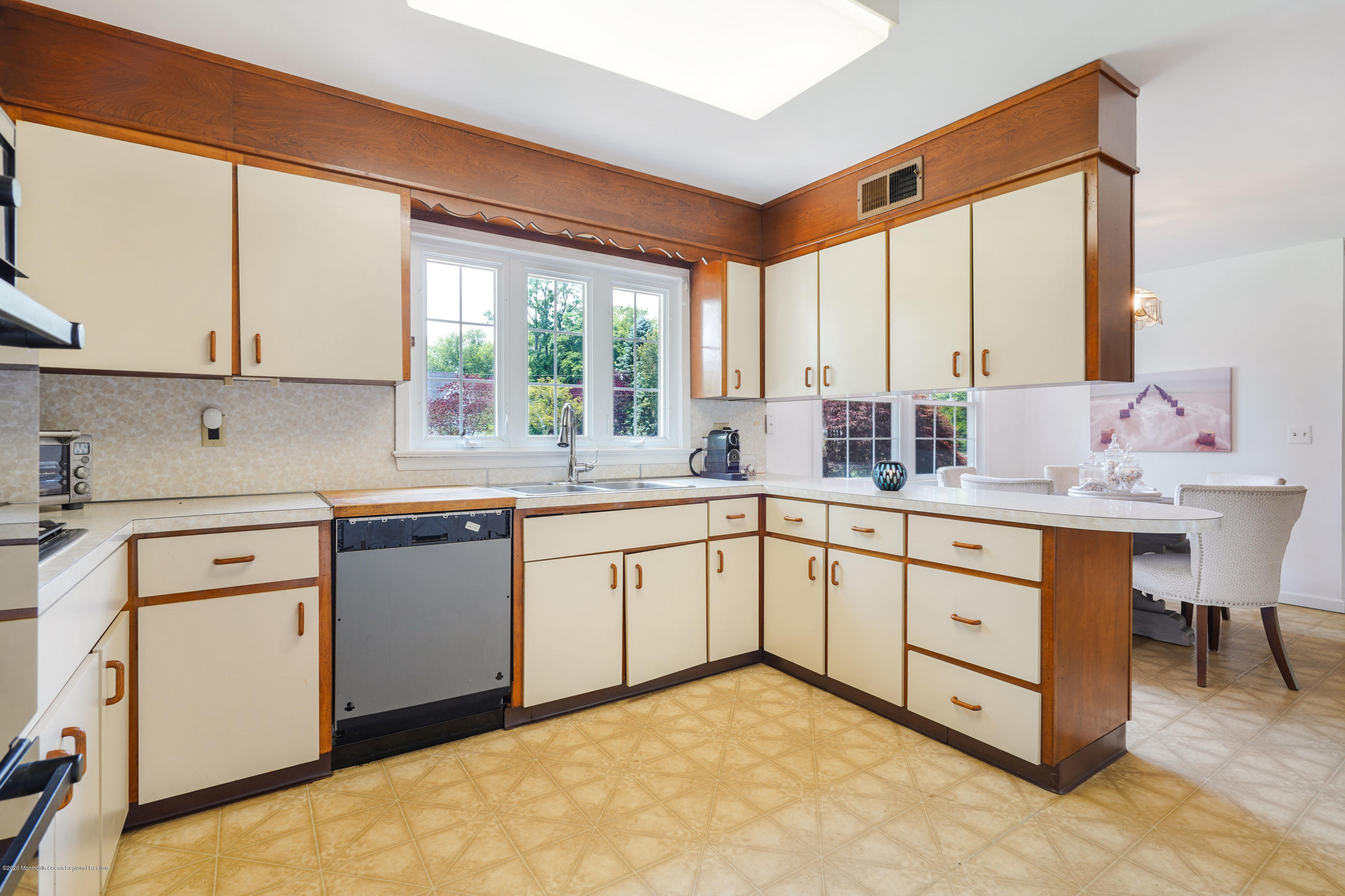 22 Mitchell Place Little Silver, NJ 07739 - Photo 64 of 68 066_ros00158