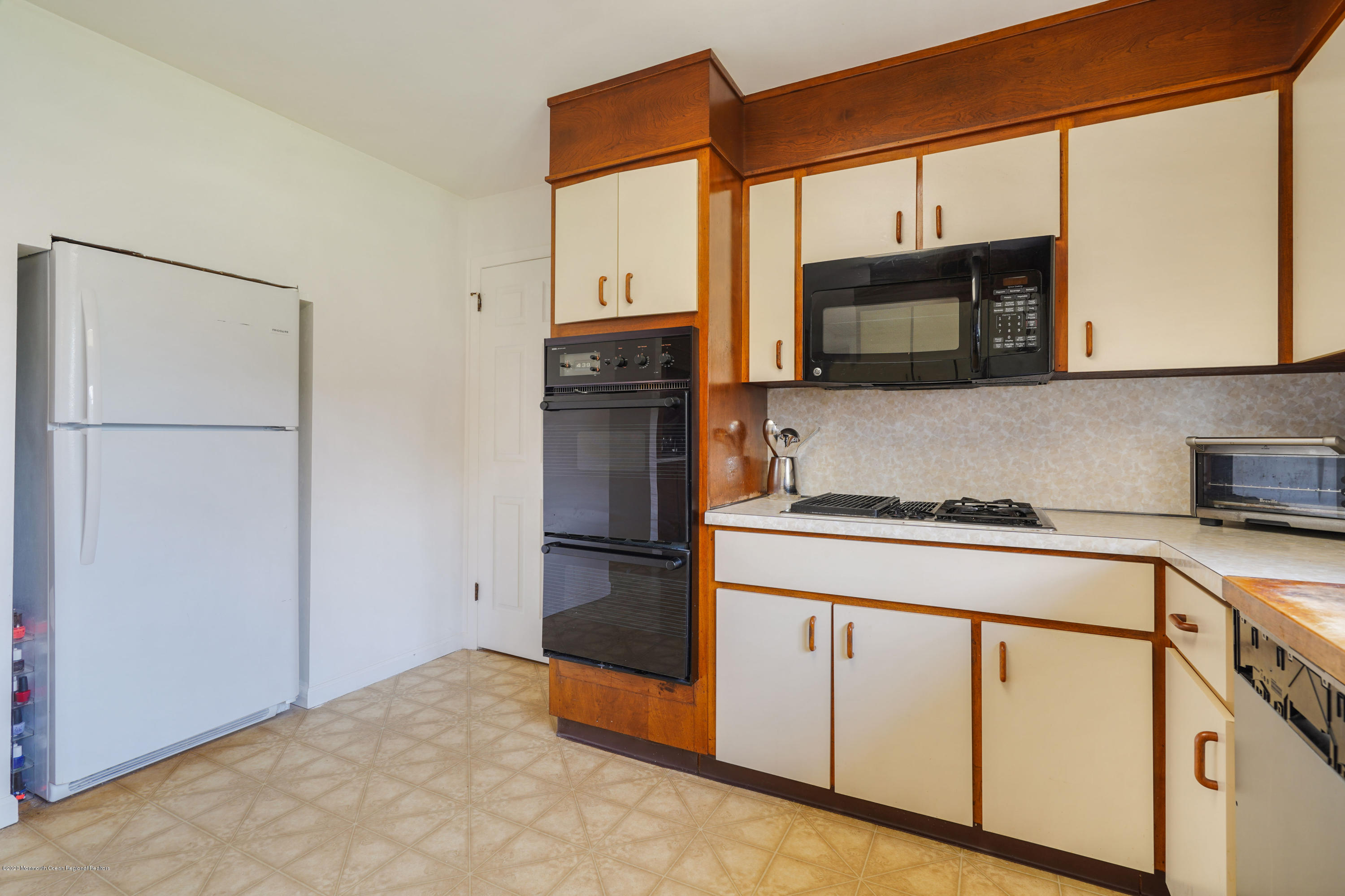 22 Mitchell Place Little Silver, NJ 07739 - Photo 67 of 68 069_ros00168