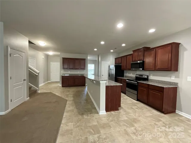 $2,100 | 9143 Magnolia Lily Avenue, Charlotte, NC 28227