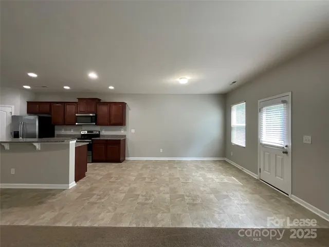 $2,100 | 9143 Magnolia Lily Avenue, Charlotte, NC 28227