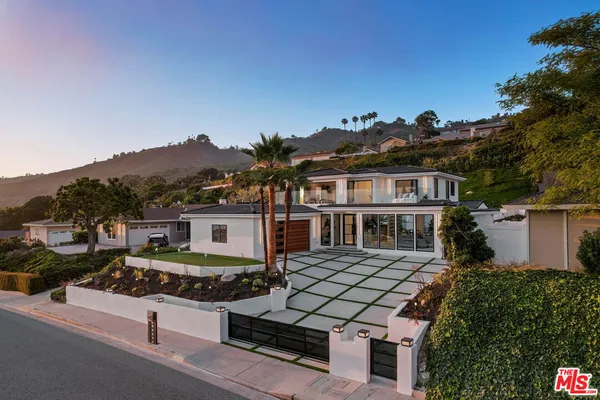 $3,995,000 | 32346 Phantom Drive, Rancho Palos Verdes, CA 90275