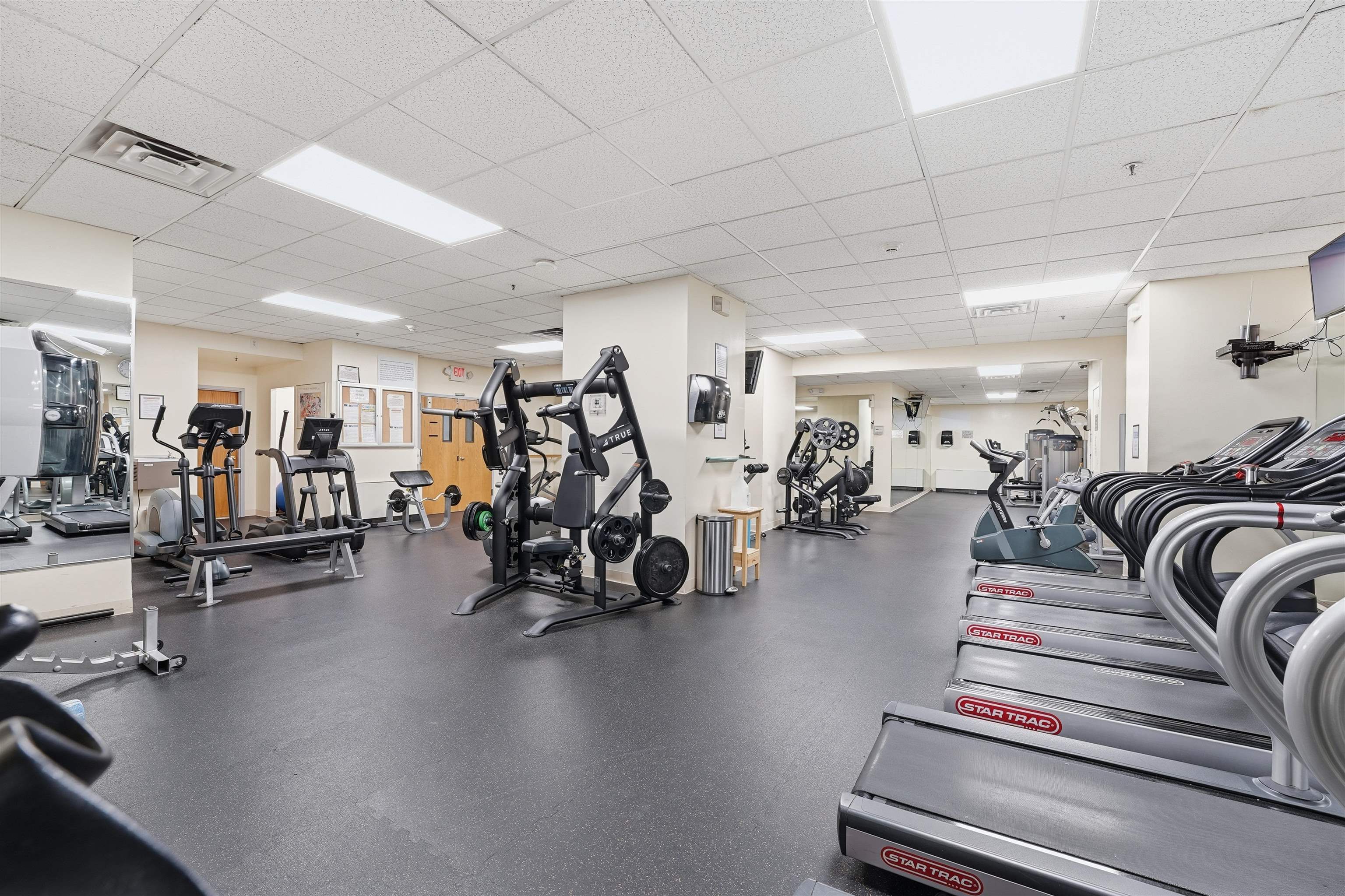 6040 Boulevard East, Unit 32E West New York, NJ 07093 - Photo 20 of 27 a view of a room with gym equipment