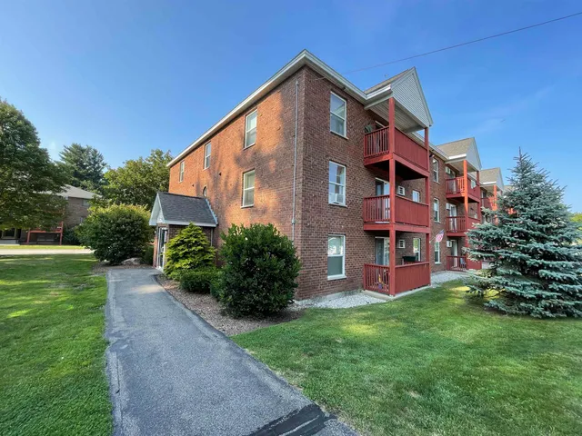 $1,907 | 99 Powers Street, Unit 146, Milford, NH 03055