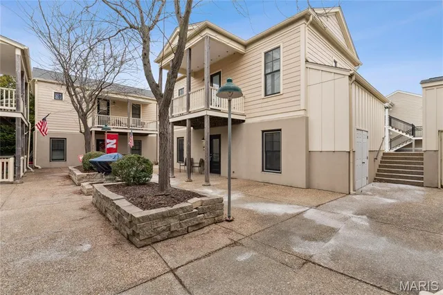 $169,000 | 3410 East Lime Kiln, Unit A, St. Charles, MO 63301