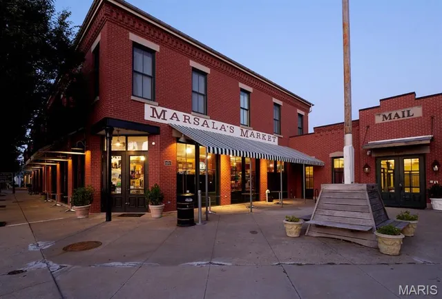 $169,000 | 3410 East Lime Kiln, Unit A, St. Charles, MO 63301