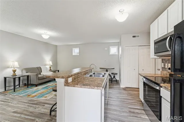 $169,000 | 3410 East Lime Kiln, Unit A, St. Charles, MO 63301