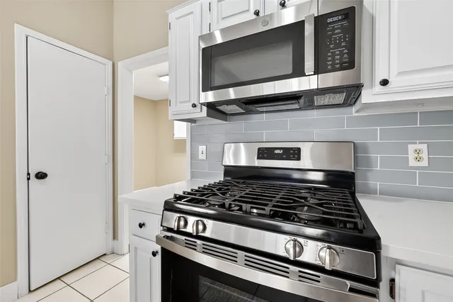 $300,000 | 2238 Sentinal Oaks Street, Sugar Land, TX 77478