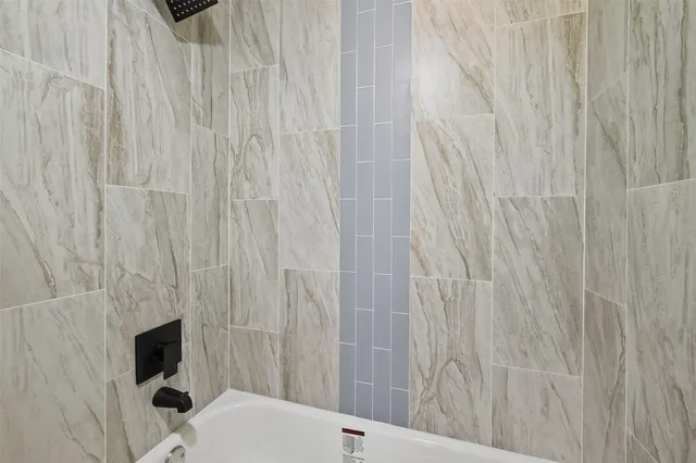 $300,000 | 2238 Sentinal Oaks Street, Sugar Land, TX 77478