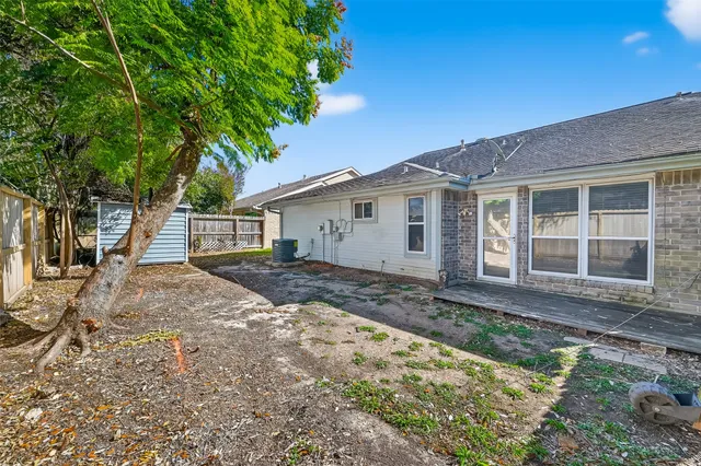 $300,000 | 2238 Sentinal Oaks Street, Sugar Land, TX 77478