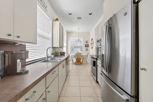 $649,000 | 162 East Hampton Way, Jupiter, FL 33458