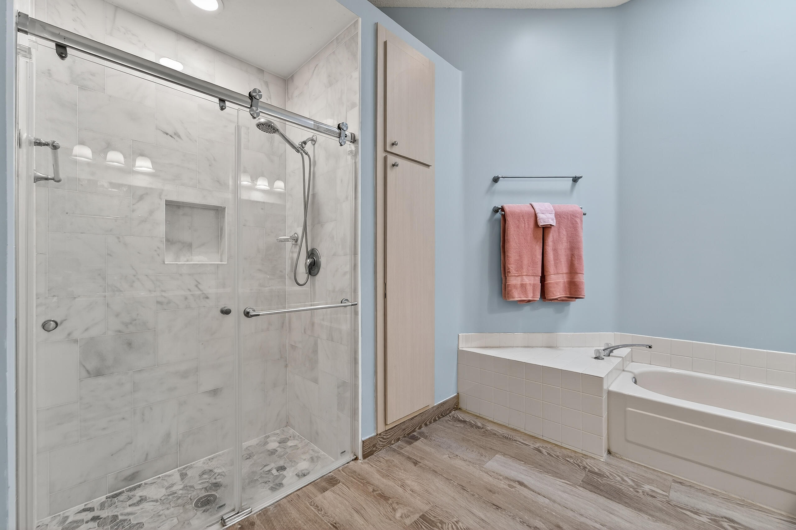 162 East Hampton Way Jupiter, FL 33458 - Photo 27 of 57 042_101425-336