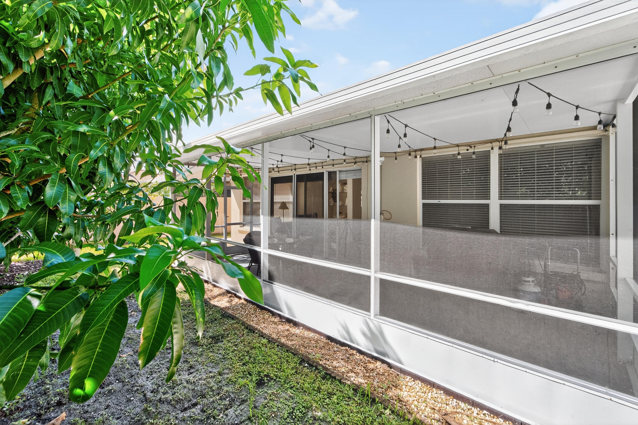 162 East Hampton Way Jupiter, FL 33458 - Photo 43 of 57 062_101425-363