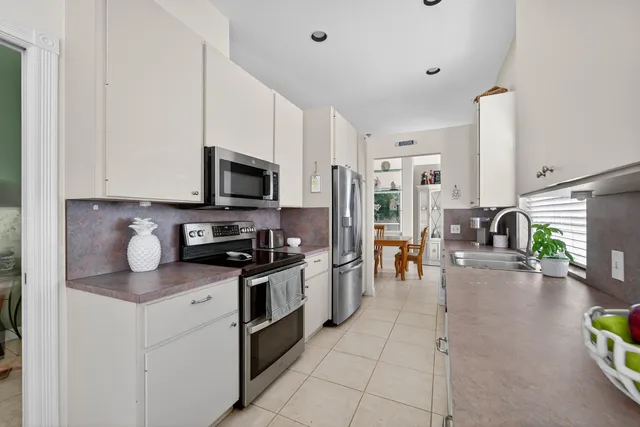 $649,000 | 162 East Hampton Way, Jupiter, FL 33458