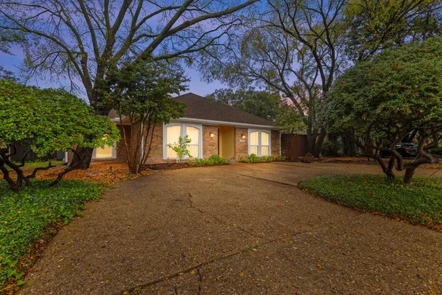 $579,000 | 16707 Rustic Meadows Drive, Dallas, TX 75248