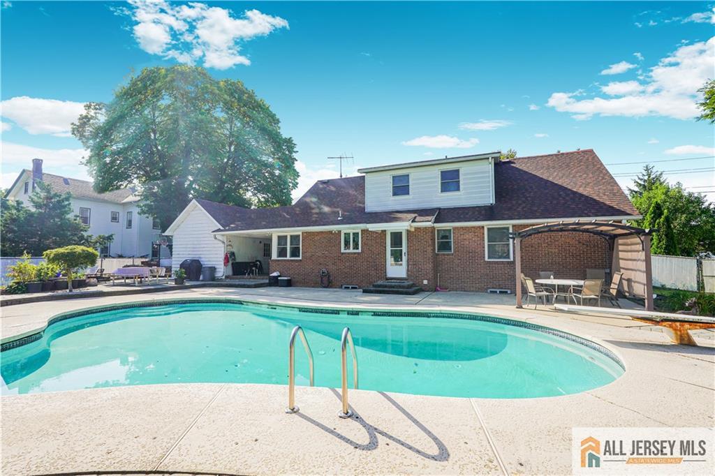 82 Milltown Road East Brunswick, NJ 08816 - Photo 38 of 45