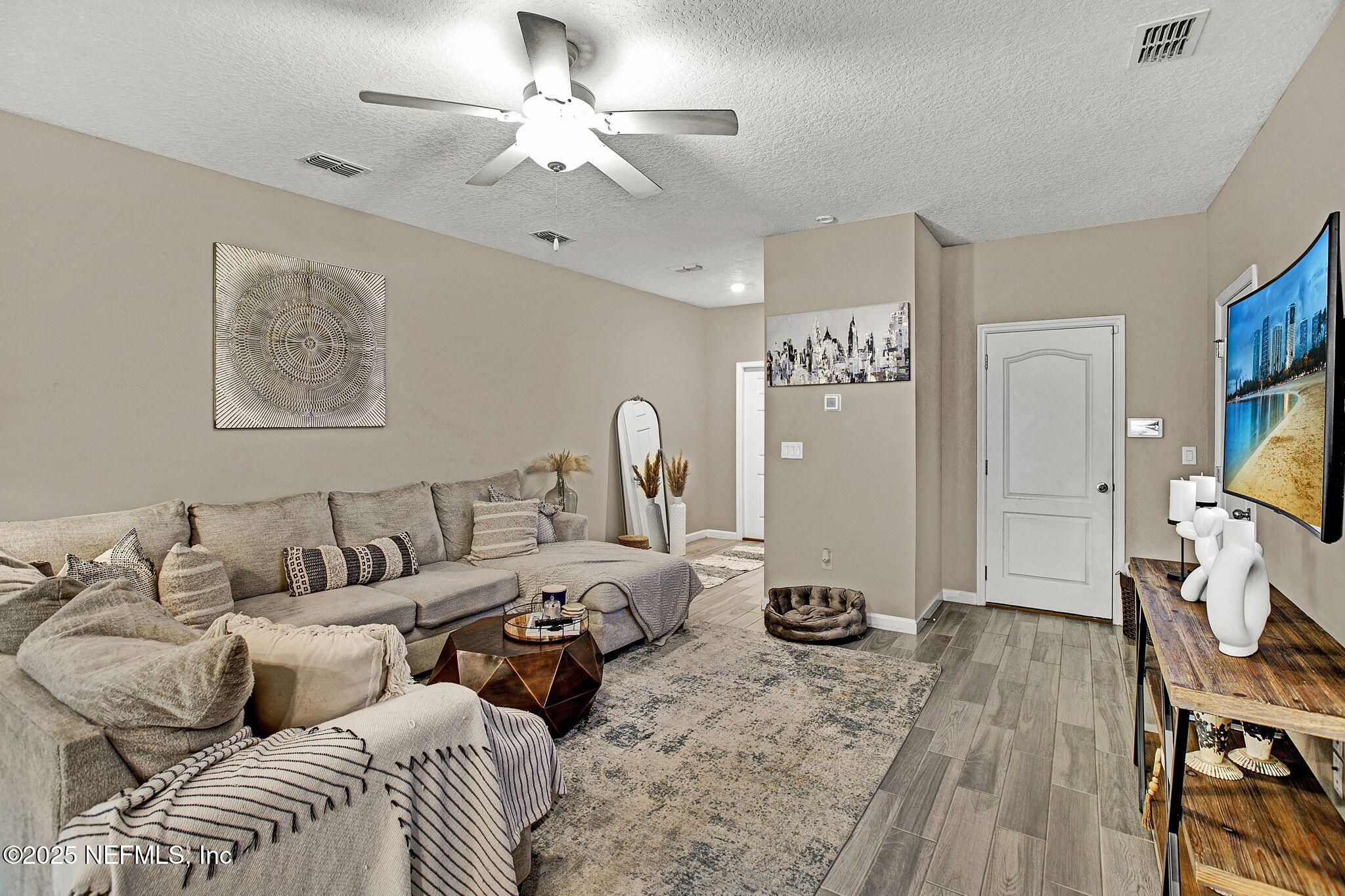 1311 Salt Ridge Avenue Jacksonville, FL 32218 - Photo 6 of 18 6-web-or-mls-IMG_0220
