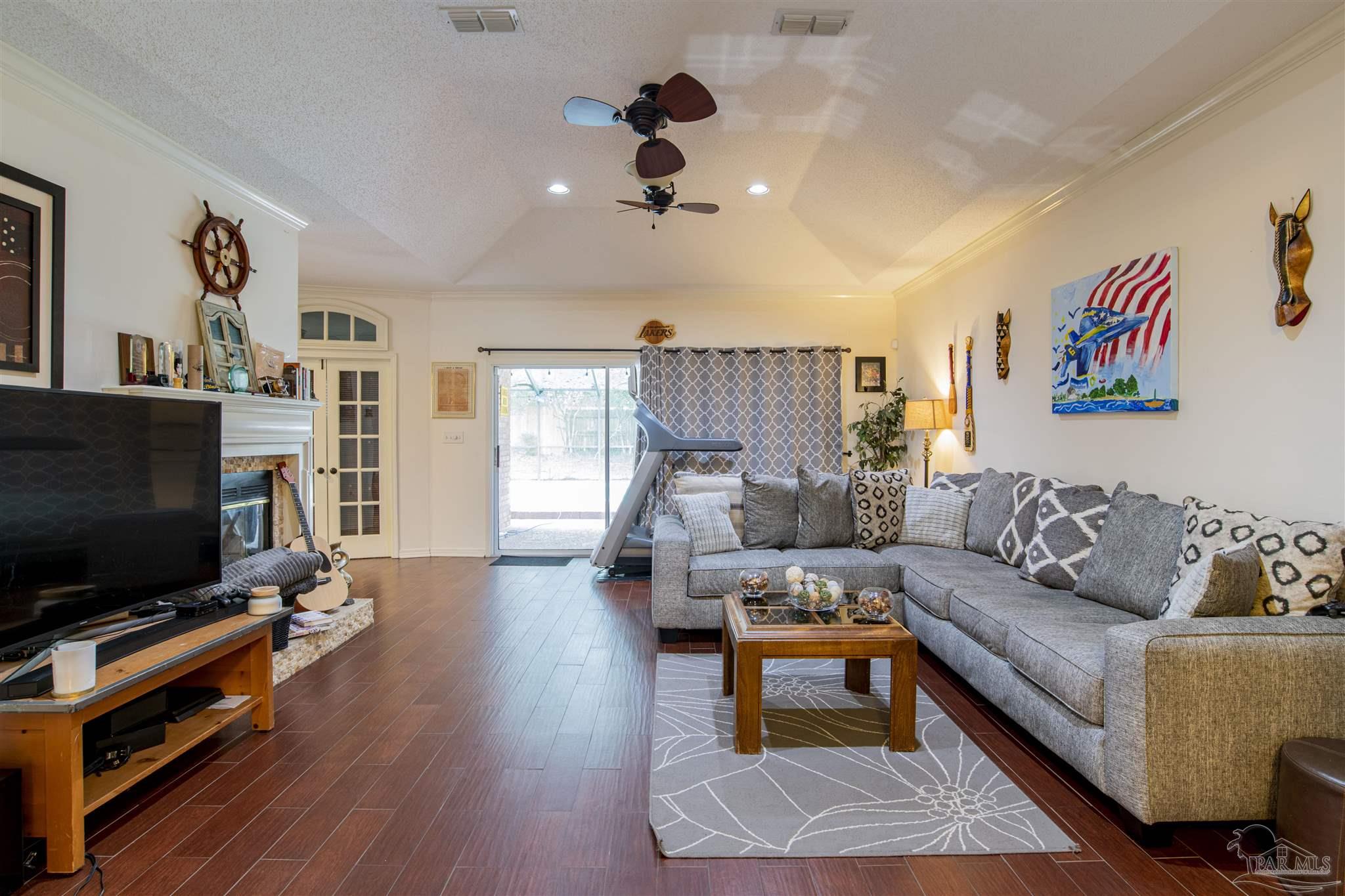 1515 Muirfield Road Cantonment, FL 32533 - Photo 8 of 32 Gallery Image 8