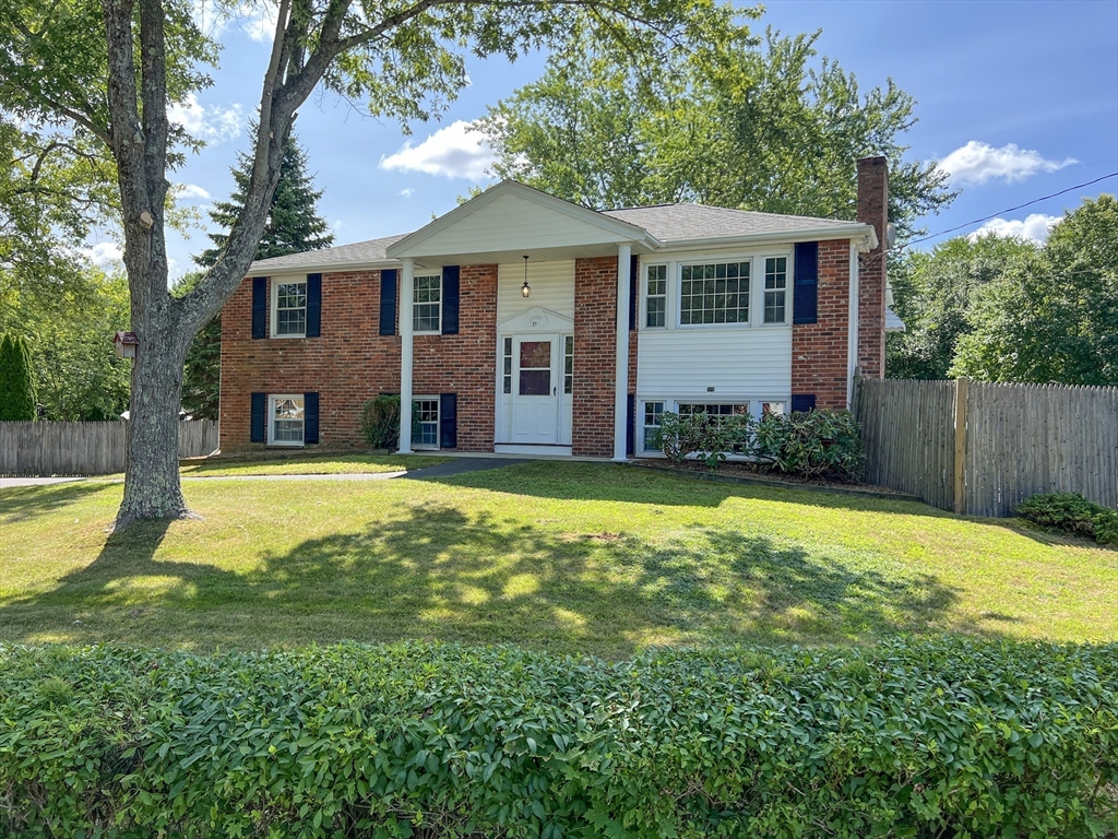 71 Plymouth Road Bellingham, MA 02019 - Photo 1 of 16 Gallery Image 1