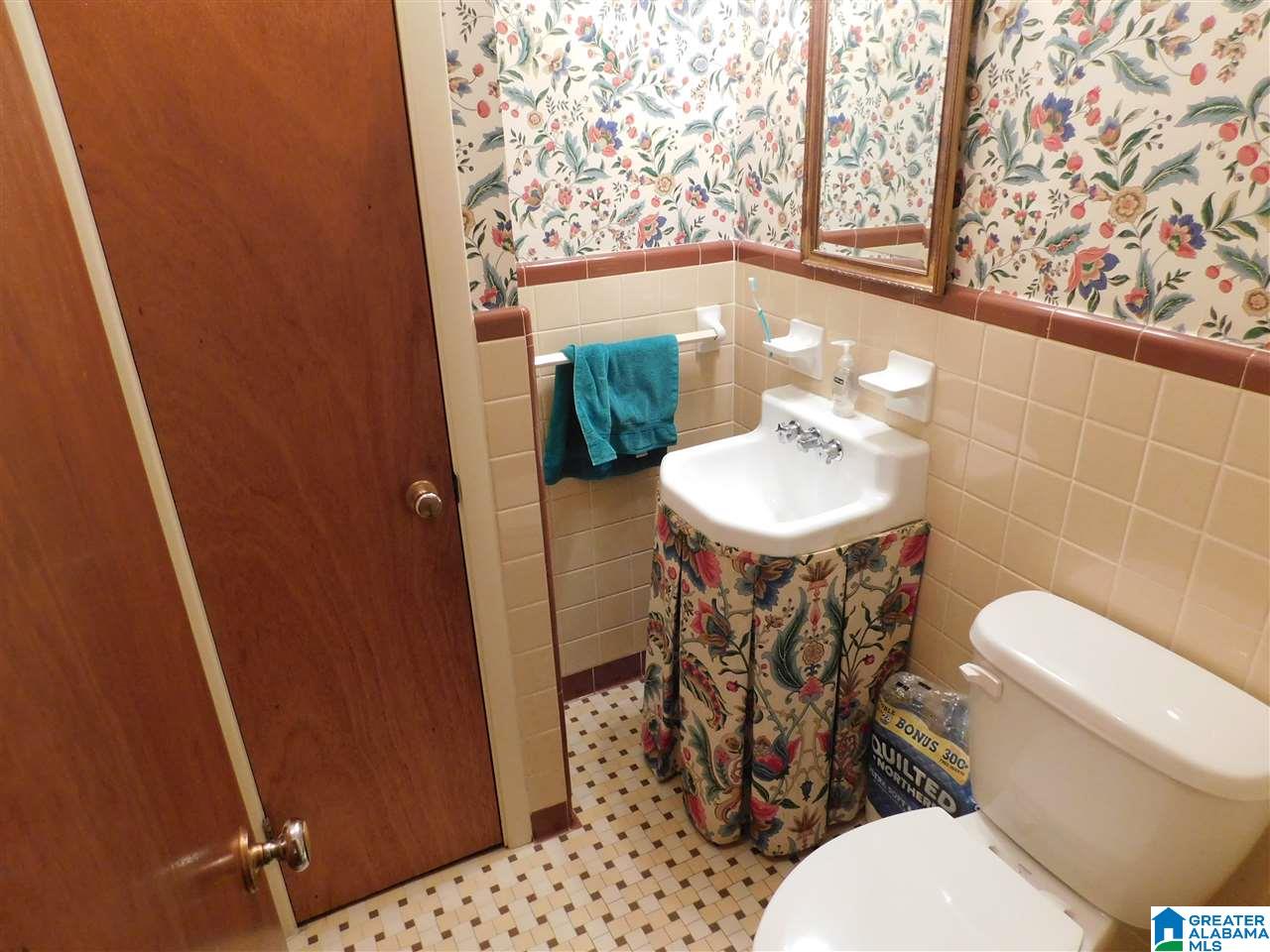 332 Wildwood Road Anniston, AL 36207 - Photo 25 of 36