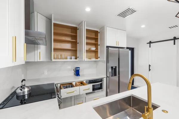 $1,113,000 | 303-305 De Carie Street, Delray Beach, FL 33444
