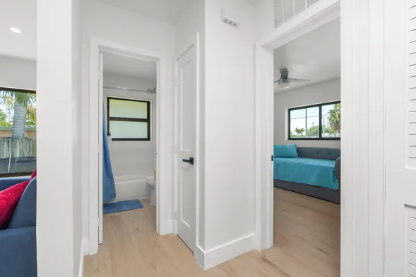 $1,113,000 | 303-305 De Carie Street, Delray Beach, FL 33444
