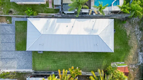 $1,113,000 | 303-305 De Carie Street, Delray Beach, FL 33444