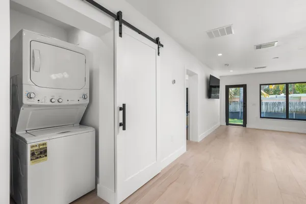 $1,113,000 | 303-305 De Carie Street, Delray Beach, FL 33444